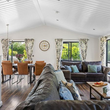 Lilac Lodge, 22 Roadford Lake Lodges Lifton Екстер'єр фото