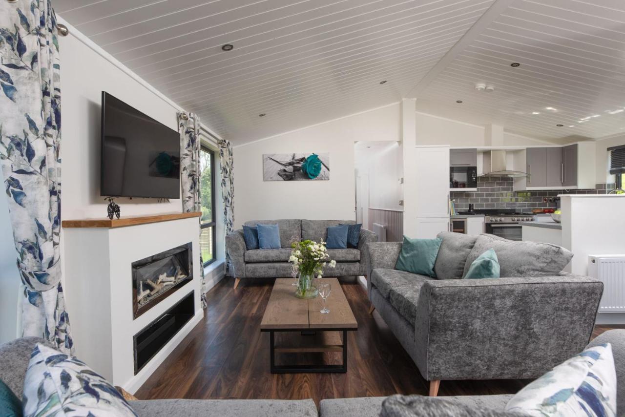 Lilac Lodge, 22 Roadford Lake Lodges Lifton Екстер'єр фото