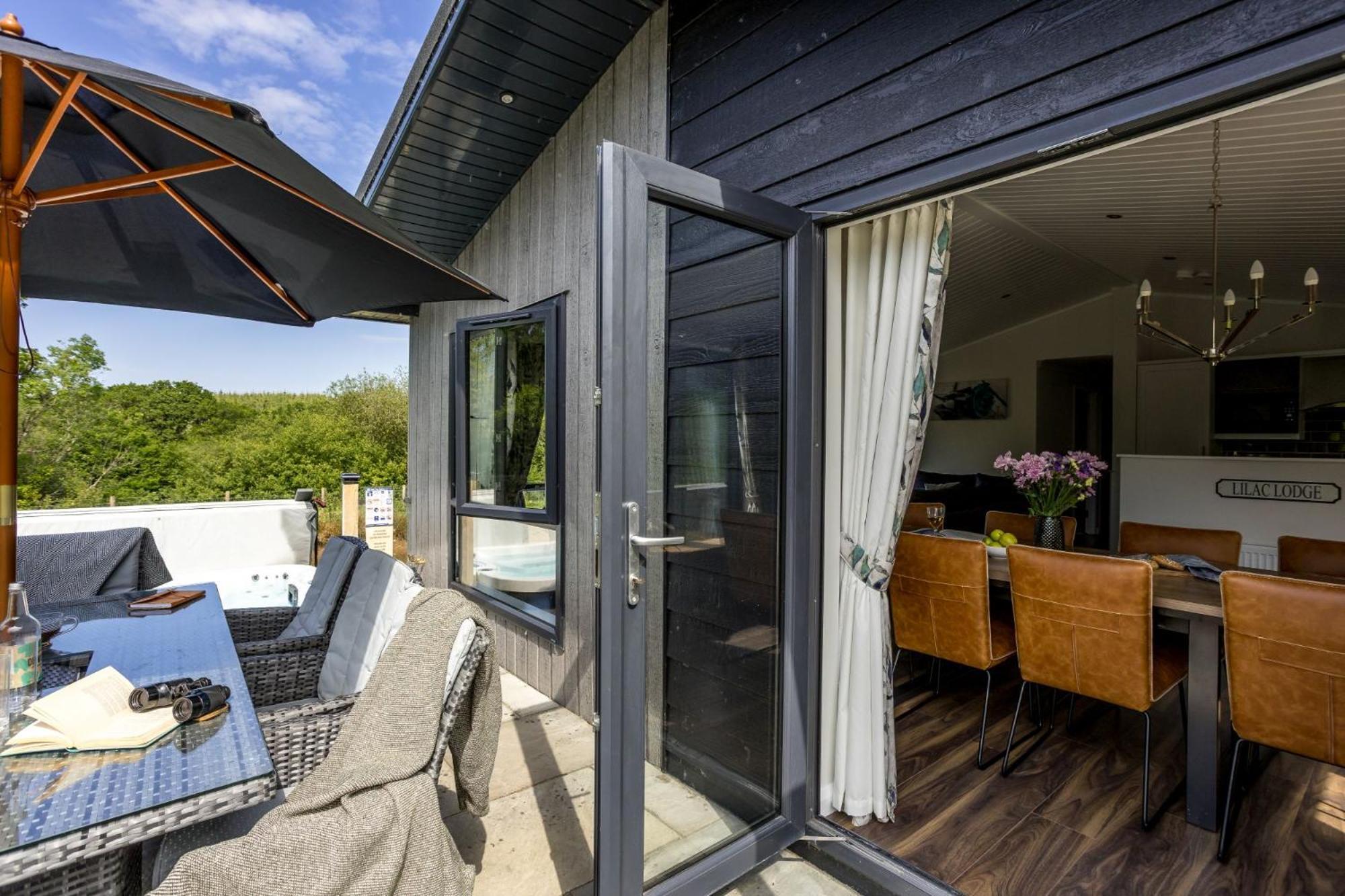 Lilac Lodge, 22 Roadford Lake Lodges Lifton Екстер'єр фото